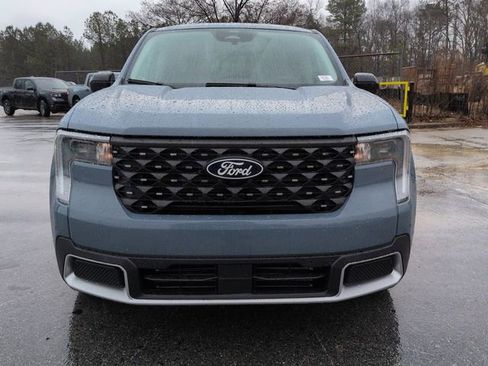 New 2026 Ford Maverick Lariat image 9