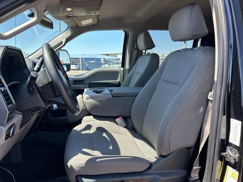 Used 2017 Ford F150 XLT w/ Equipment Group 302A Luxury image 14