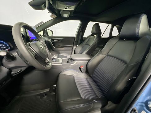 Used 2024 Toyota RAV4 XSE w/ Advanced Technology Package AWD/4WD image 14
