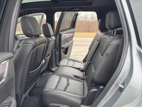 Used 2024 Cadillac XT6 Luxury w/ LPO, Floor Liner Package image 36