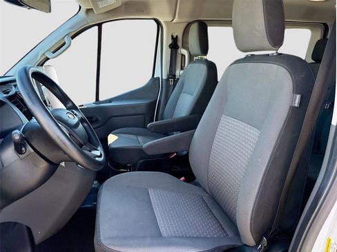 Used 2023 Ford Transit 350 XLT image 22