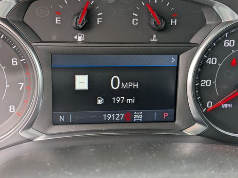 Used 2023 GMC Acadia SLT w/ Preferred Package AWD/4WD image 11