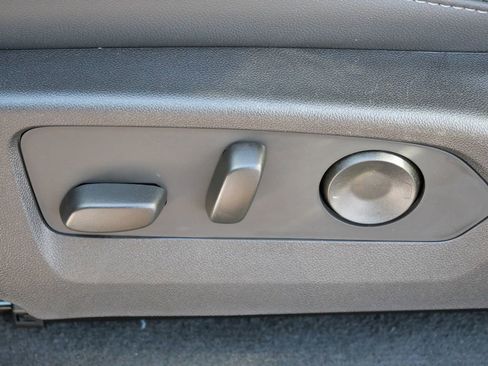 New 2026 GMC Canyon Elevation w/ Convenience Package image 38