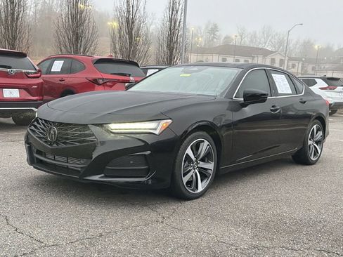 Certified 2025 Acura TLX w/ Technology Package image 7