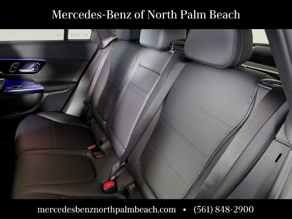 New 2027 Mercedes-Benz GLC 300 image 14