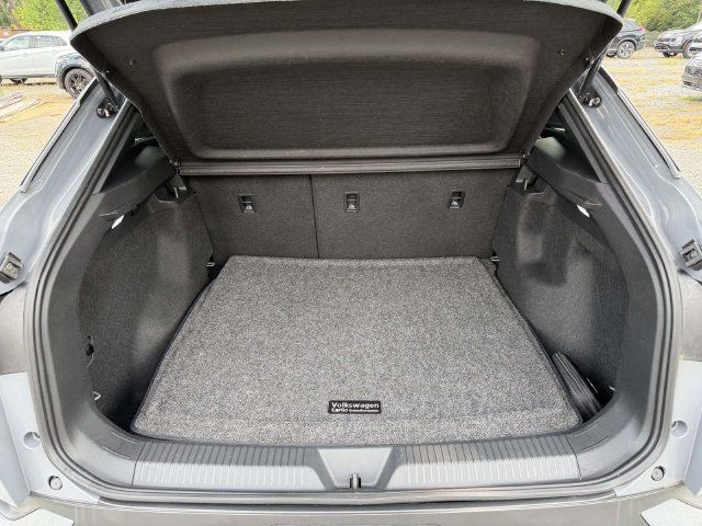 Used 2023 Volkswagen ID.4 Pro RWD image 14