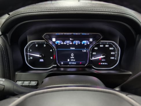 Used 2020 GMC Sierra 3500 Denali w/ Denali Ultimate Package AWD/4WD image 9