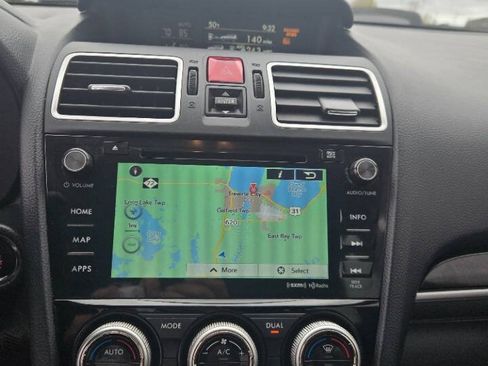 Used 2018 Subaru Forester 2.5i Touring AWD/4WD image 18