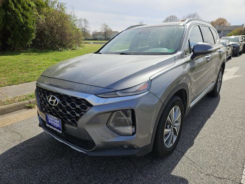 Used 2020 Hyundai Santa Fe SEL w/ Convenience + Premium Package image 3