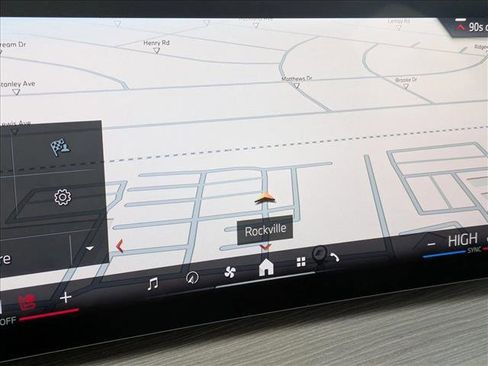 Certified 2025 BMW i4 xDrive40i image 13