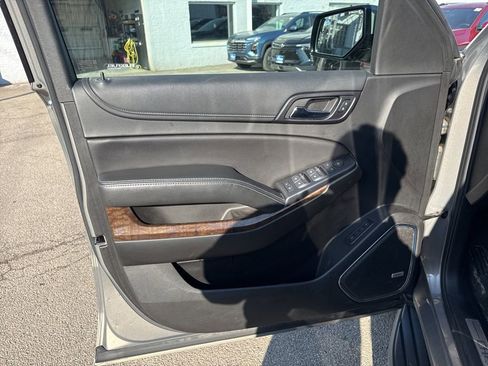 Used 2018 Chevrolet Tahoe LT image 16