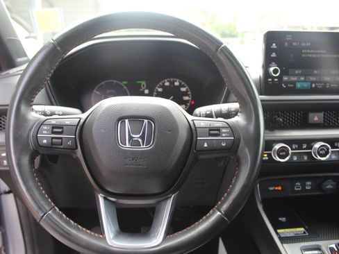 Certified 2025 Honda CR-V Sport-L image 14