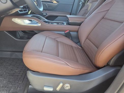 New 2026 Lincoln Nautilus Reserve image 13