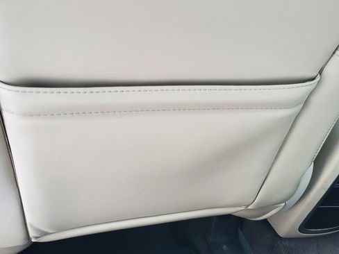 Used 2017 Lincoln MKC Select w/ Select Plus Package image 39