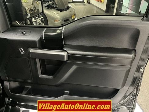 Used 2018 Ford F150 XLT w/ Equipment Group 302A Luxury image 36