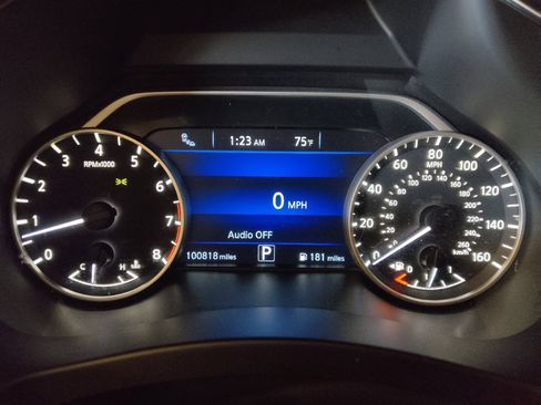 Used 2019 Nissan Murano SV w/ Premium Package image 23