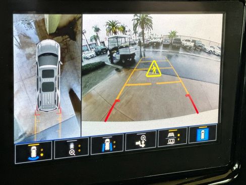 Used 2023 Chevrolet Traverse High Country w/ LPO, Floor Liner Package image 21