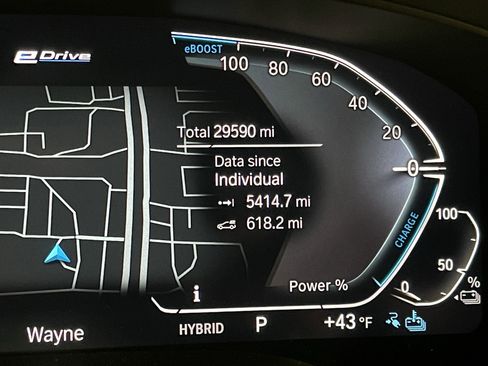 Certified 2023 BMW 530e xDrive 530e xDrive w/ Premium Package image 21