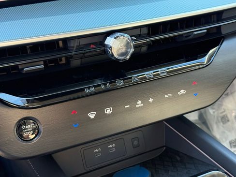 New 2026 Nissan Murano Platinum image 11