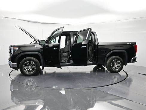 Certified 2024 GMC Sierra 1500 SLT image 54