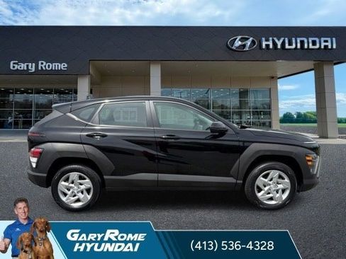 Certified 2024 Hyundai Kona SE AWD/4WD image 11