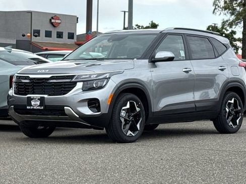 New 2026 Kia Seltos S FWD image 8