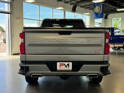 Used 2023 Chevrolet Silverado 1500 RST AWD/4WD image 6
