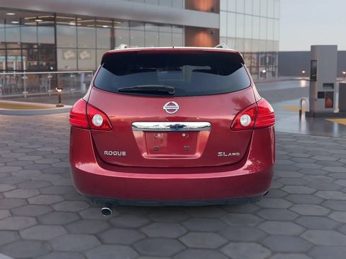 Used 2013 Nissan Rogue SL image 6