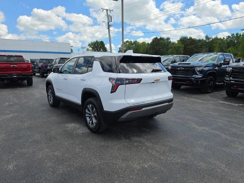 New 2026 Chevrolet Equinox LT w/ Convenience Package II AWD/4WD image 5