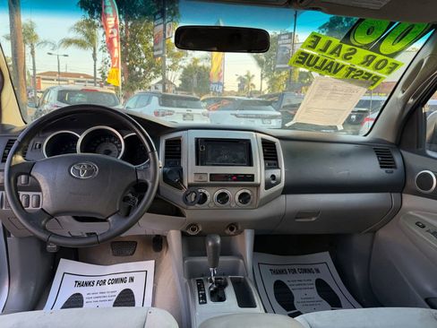 Used 2006 Toyota Tacoma PreRunner RWD image 15