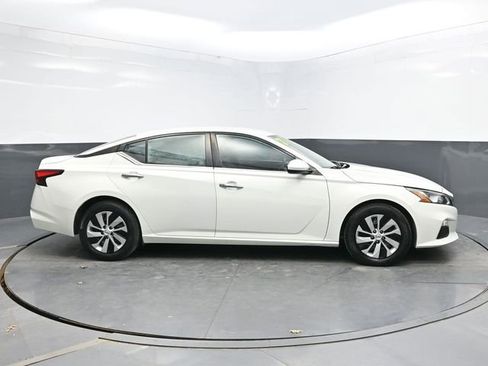 Used 2021 Nissan Altima 2.5 S image 8