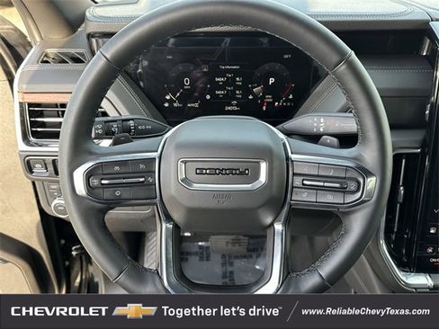 Certified 2025 GMC Yukon Denali image 13