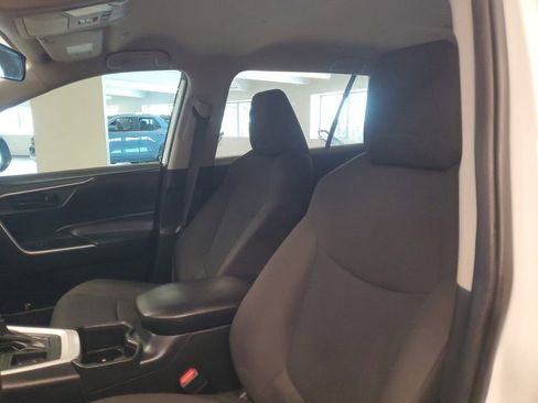 Used 2024 Toyota RAV4 LE image 15