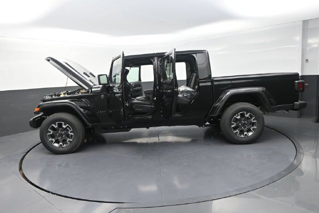 New 2026 Jeep Gladiator Sport AWD/4WD image 31