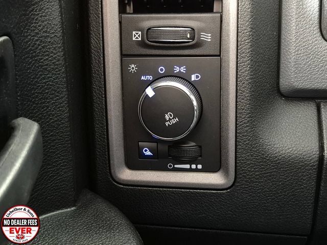 Used 2014 RAM 1500 Express AWD/4WD image 18