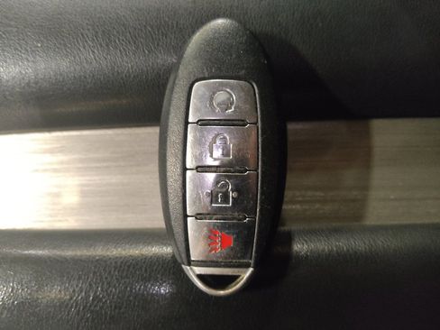 Used 2016 Nissan Murano SV image 32