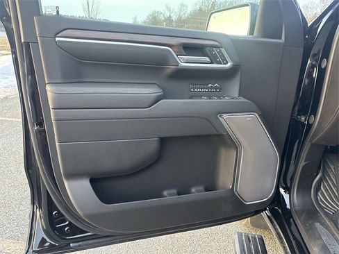 New 2026 Chevrolet Silverado 1500 High Country w/ Midnight Edition image 23