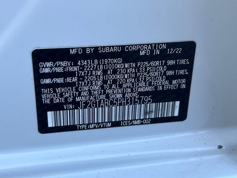 Used 2023 Subaru Crosstrek 2.0i AWD/4WD image 30