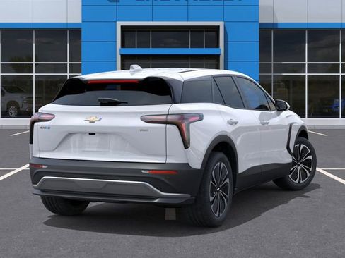 New 2026 Chevrolet Blazer EV LT image 4