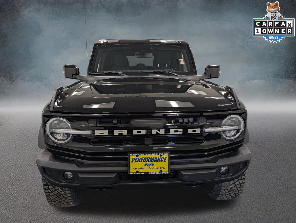 Certified 2023 Ford Bronco Outer Banks w/ Sasquatch Package AWD/4WD image 2