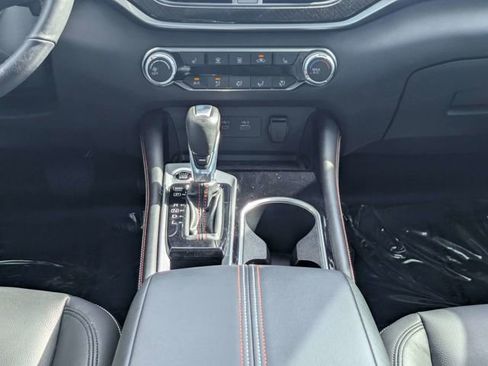 Used 2023 Nissan Altima 2.5 SR w/ SR Premium Package FWD image 18