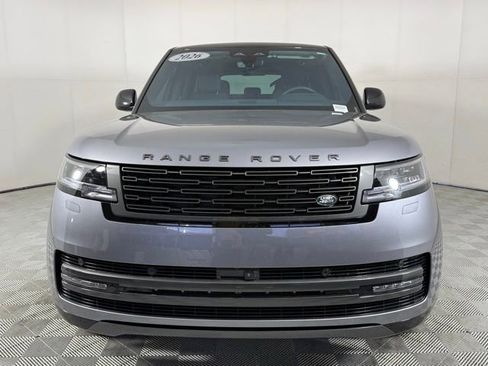 Certified 2026 Land Rover Range Rover SE image 6