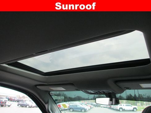 Used 2020 Chevrolet Silverado 1500 LT Trail Boss image 16