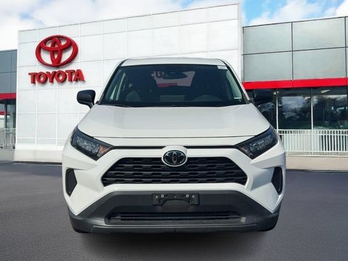 Used 2022 Toyota RAV4 LE w/ Carpet Mat Package (TMS) AWD/4WD image 13