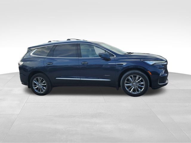 Used 2023 Buick Enclave Avenir w/ Avenir Technology Package FWD image 3