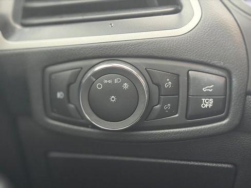 Used 2023 Ford Edge SEL w/ Convenience Package AWD/4WD image 32