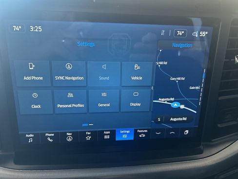 Used 2025 Ford F150 Lariat w/ Equipment Group 501A Mid image 23