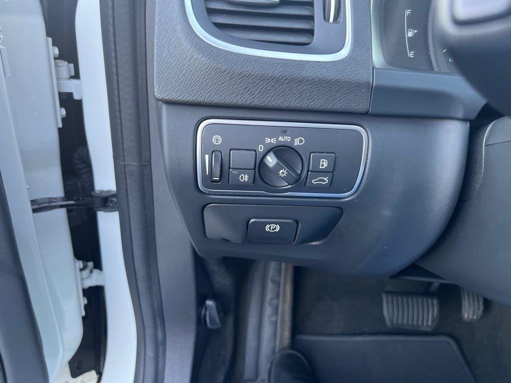 Used 2017 Volvo S60 T5 Dynamic AWD/4WD image 20