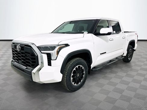 New 2026 Toyota Tundra SR5 AWD/4WD image 23