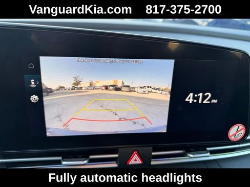 Used 2024 Hyundai Elantra SEL image 20